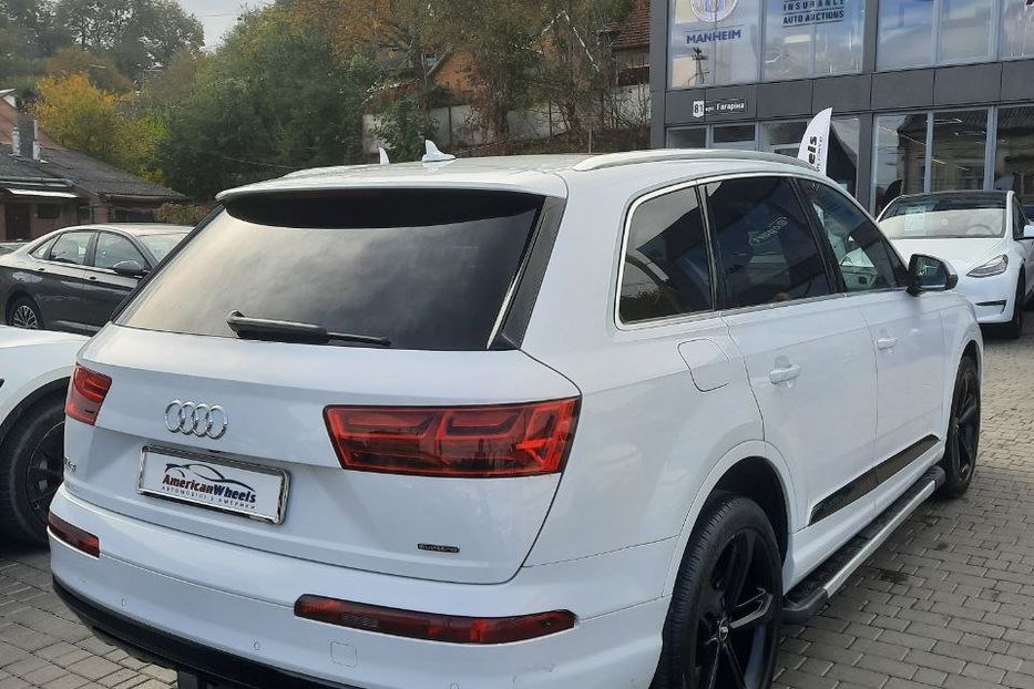 Продам Audi Q7 Premium Plus 2018 года в Черновцах