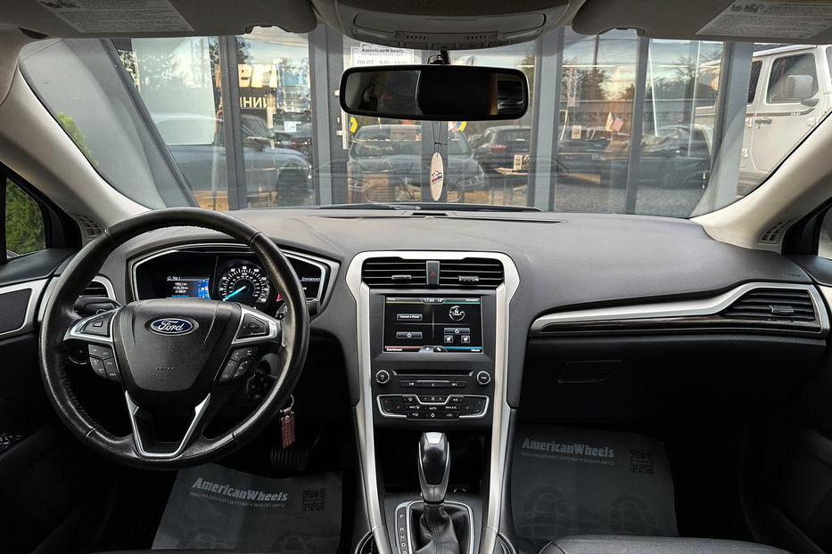 Продам Ford Fusion SE 2.0EcoBoost 2015 года в Черновцах