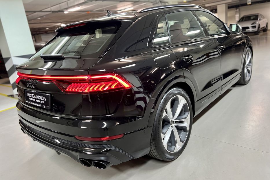 Продам Audi SQ 8 2023 года в Киеве