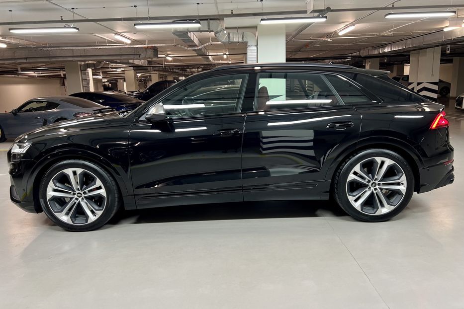 Продам Audi SQ 8 2023 года в Киеве