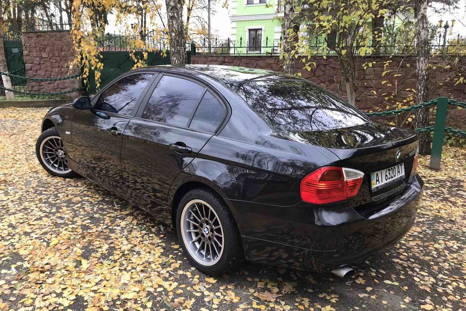 Продам BMW 320 E90 2006 года в Киеве