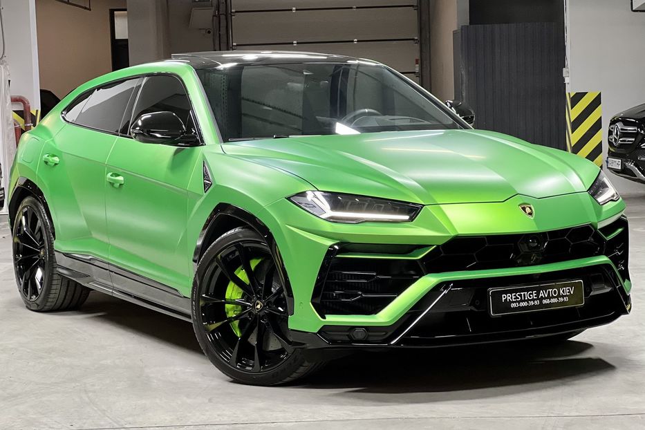 Продам Lamborghini Urus 2020 года в Киеве