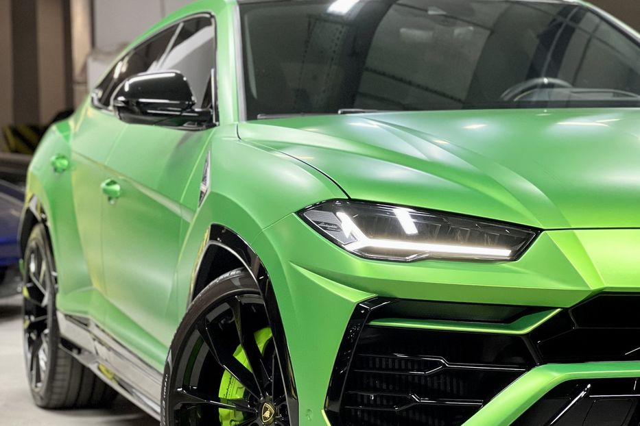 Продам Lamborghini Urus 2020 года в Киеве