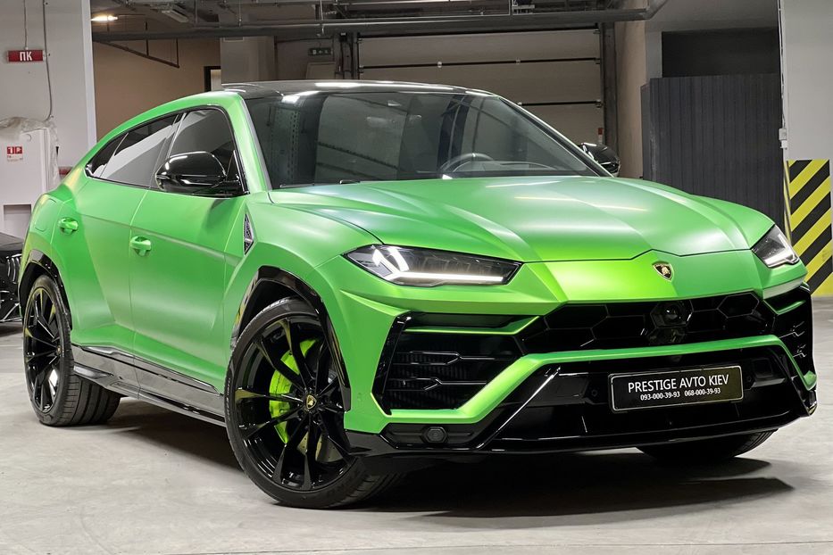 Продам Lamborghini Urus 2020 года в Киеве