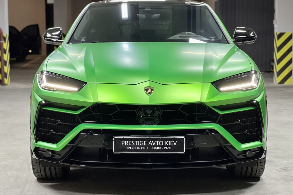 Продам Lamborghini Urus 2020 года в Киеве