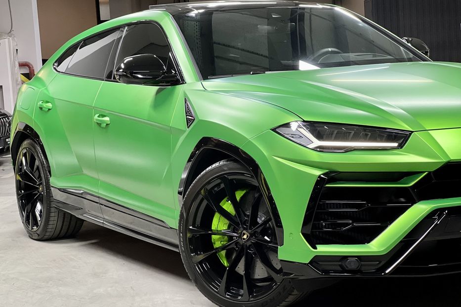 Продам Lamborghini Urus 2020 года в Киеве