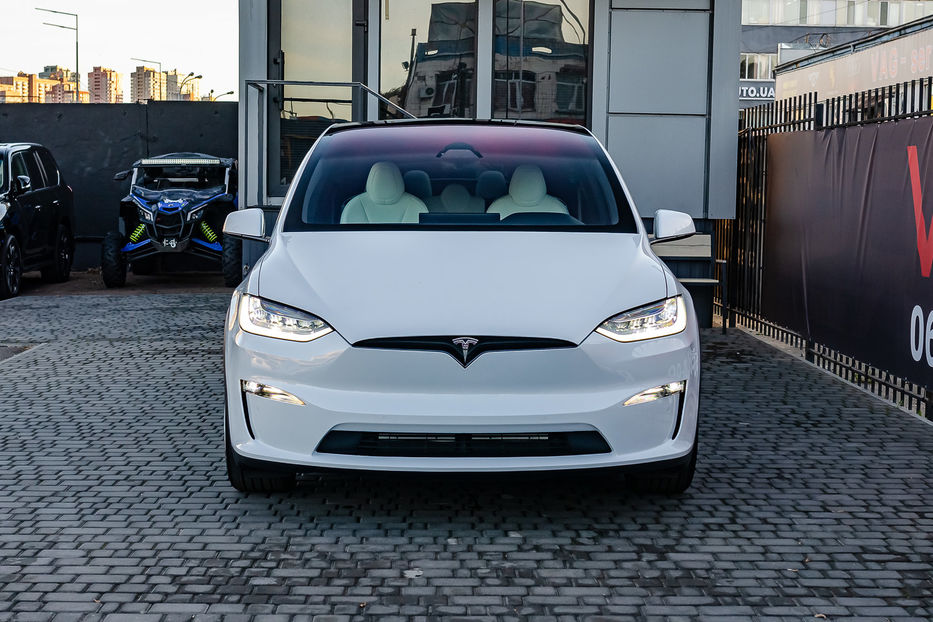 Продам Tesla Model X Long Range 2022 года в Киеве