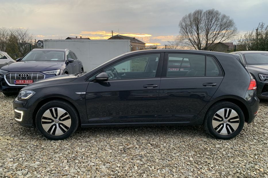 Продам Volkswagen e-Golf 35.8 kWh Адаптивний Круїз 2020 года в Львове