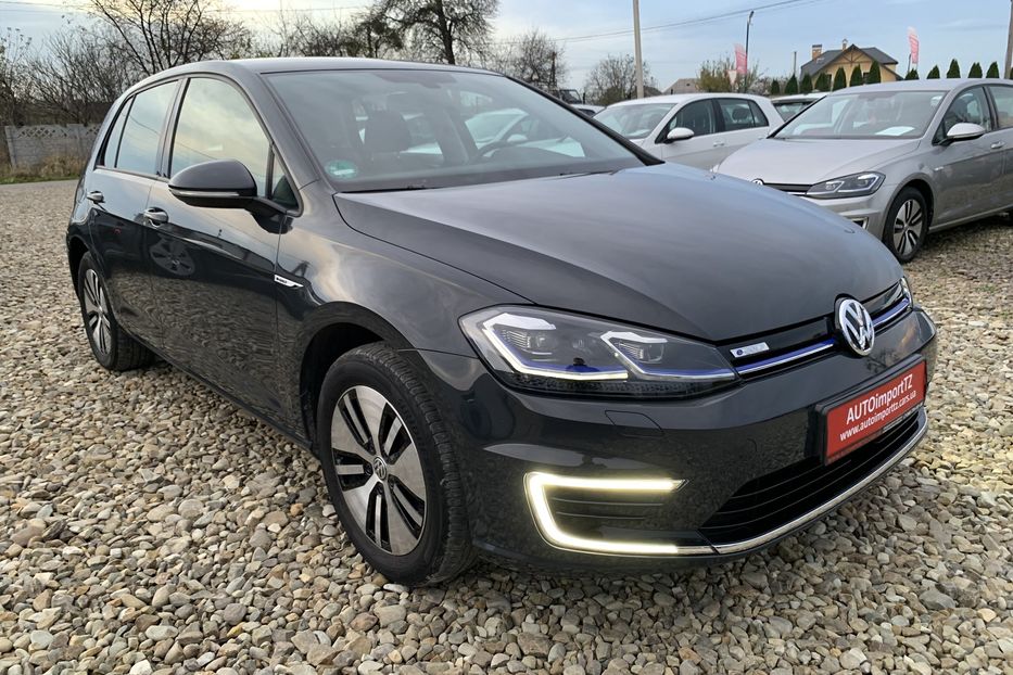 Продам Volkswagen e-Golf 35.8 kWh Адаптивний Круїз 2020 года в Львове