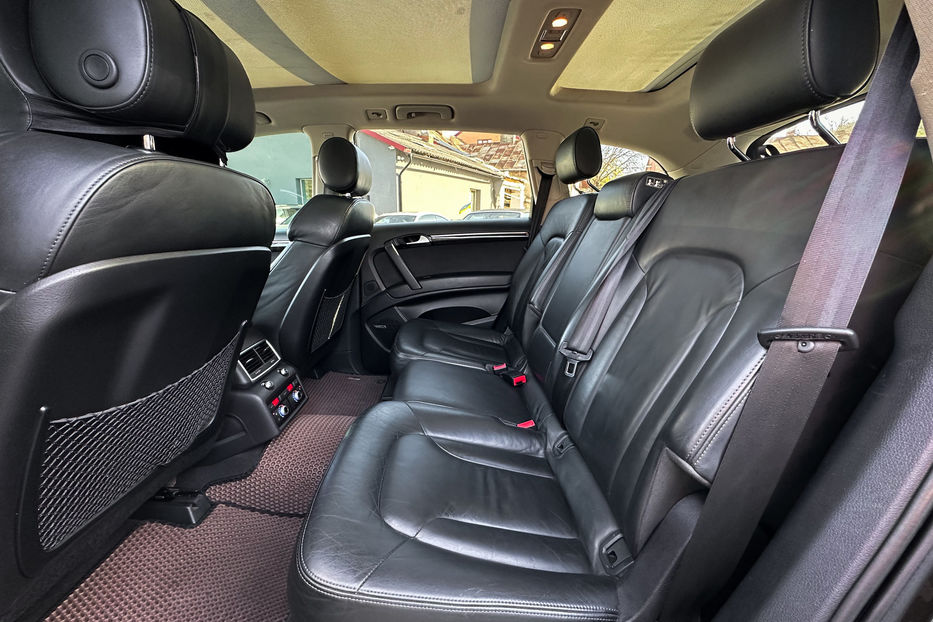 Продам Audi Q7 Premium Plus 2010 года в Черновцах