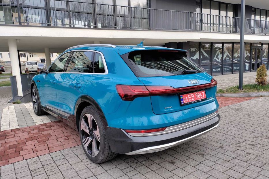 Продам Audi E-Tron  e-tron 300kW  55  Львів 2019 года в Львове