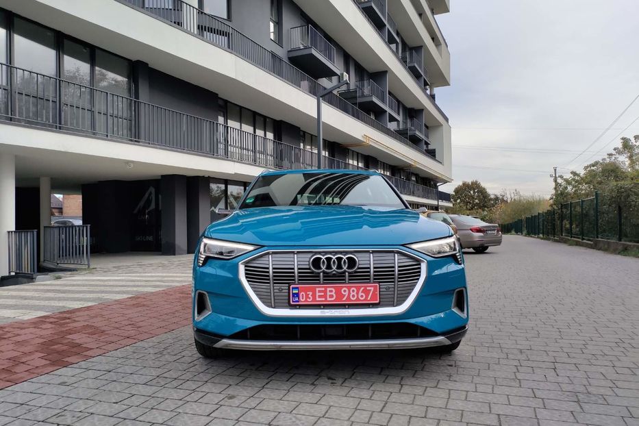 Продам Audi E-Tron  e-tron 300kW  55  Львів 2019 года в Львове