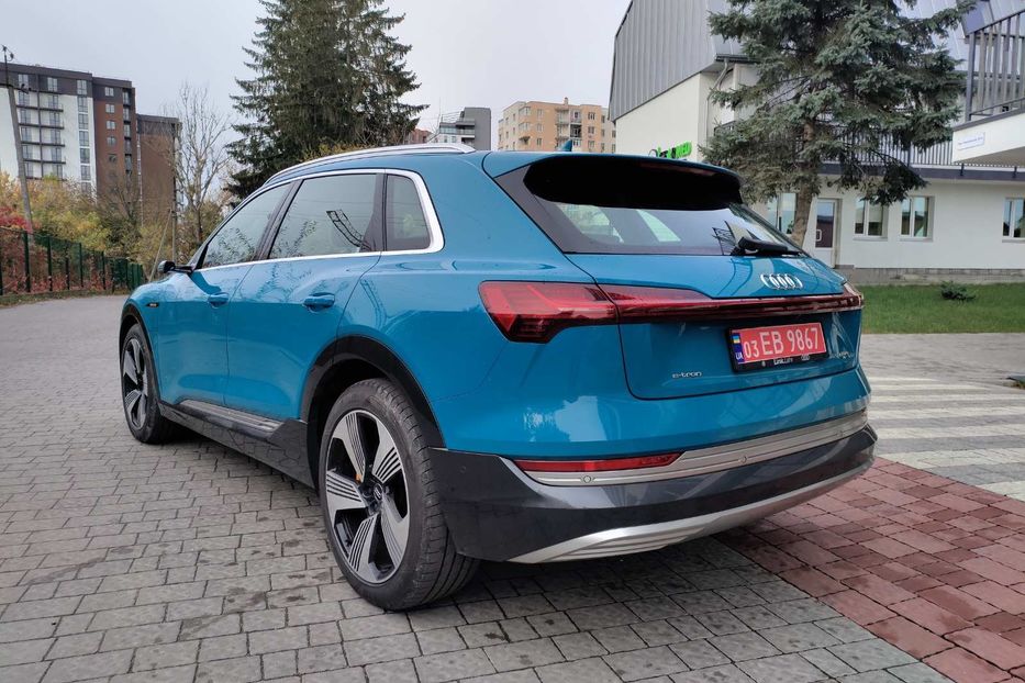 Продам Audi E-Tron  e-tron 300kW  55  Львів 2019 года в Львове