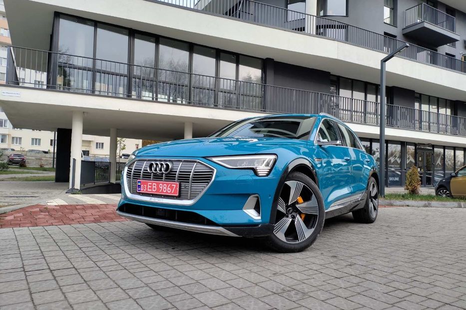 Продам Audi E-Tron  e-tron 300kW  55  Львів 2019 года в Львове