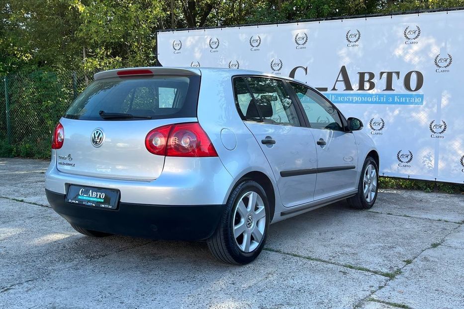 Продам Volkswagen Golf V 2006 года в Черновцах