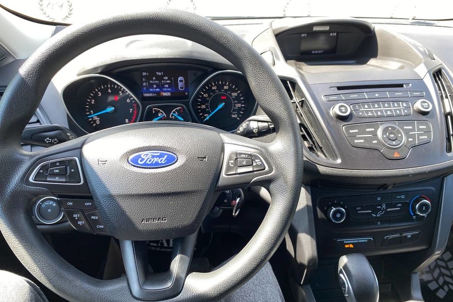 Продам Ford Escape 2017 года в Черновцах