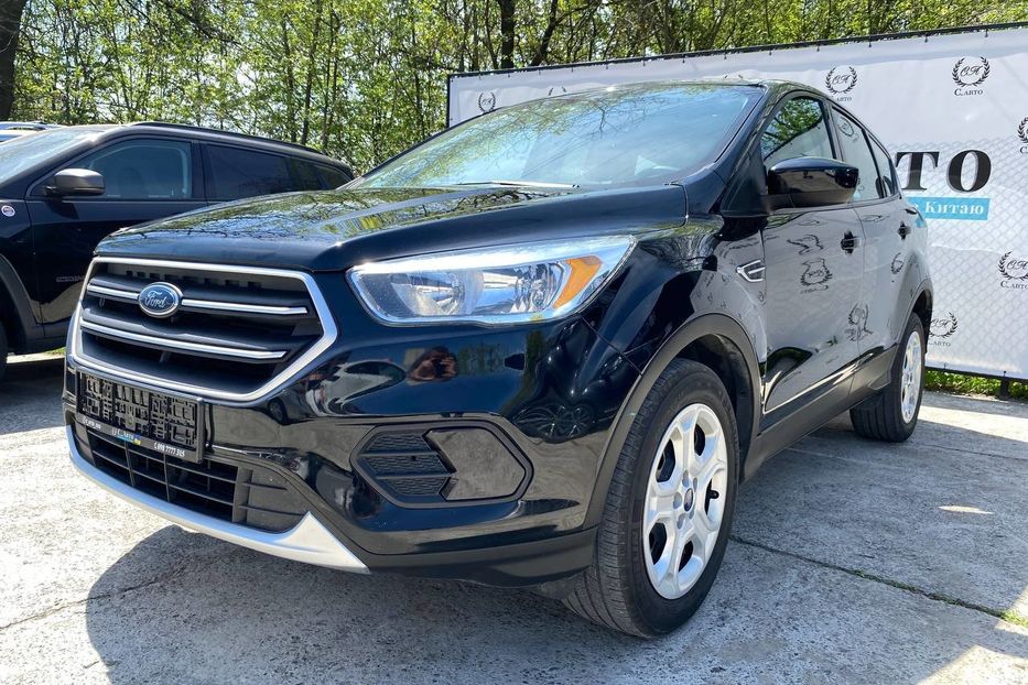 Продам Ford Escape 2017 года в Черновцах