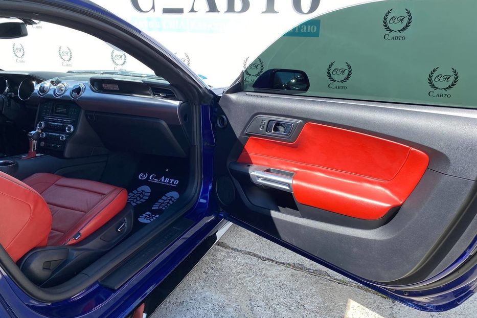 Продам Ford Mustang GT 5,0л 2015 года в Черновцах