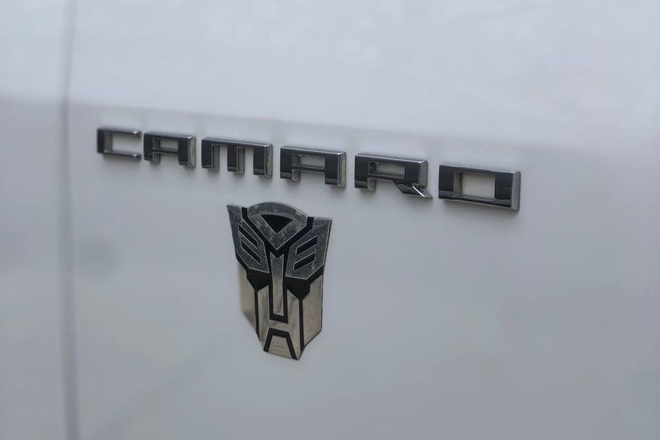 Продам Chevrolet Camaro LS 2010 года в Черновцах