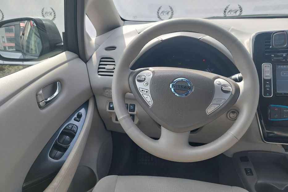 Продам Nissan Leaf 2014 года в Черновцах