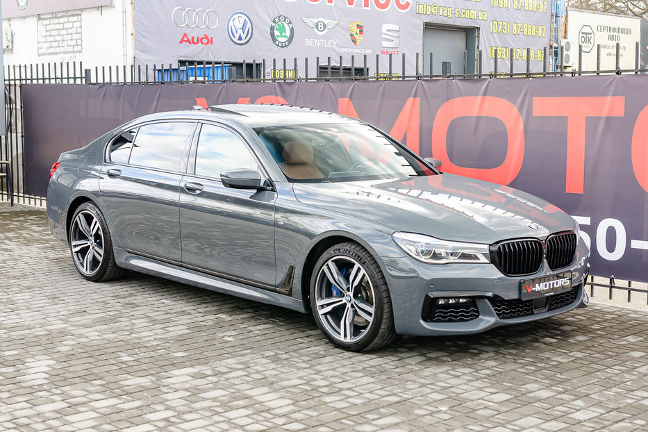 Продам BMW 750 Li Xdrive 2018 года в Киеве