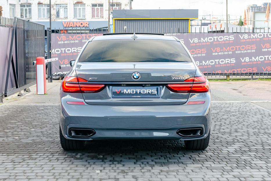 Продам BMW 750 Li Xdrive 2018 года в Киеве