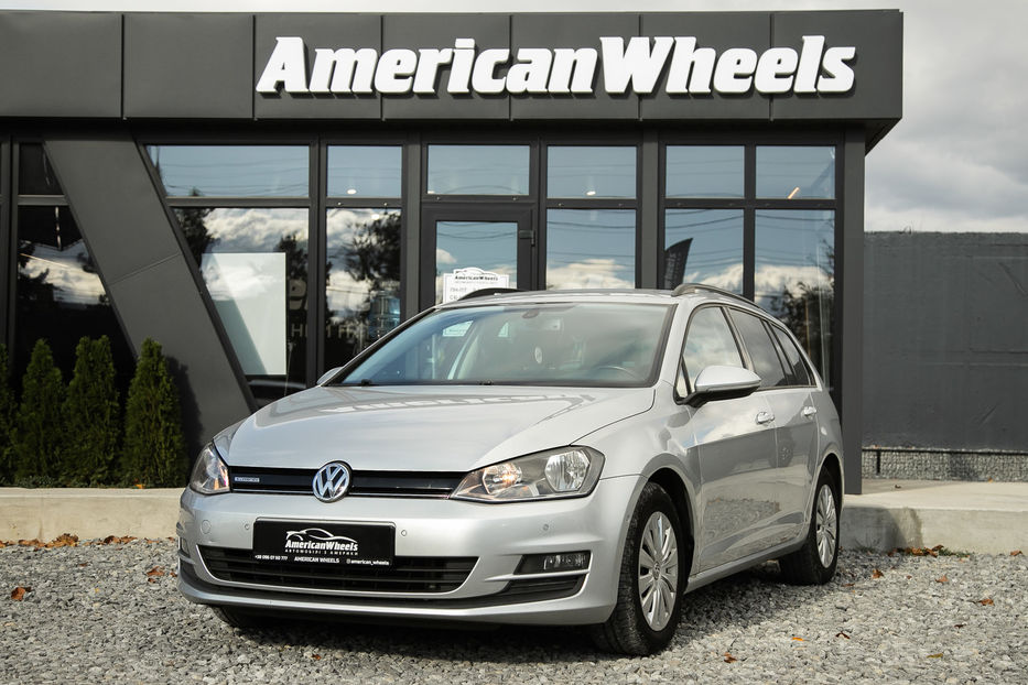 Продам Volkswagen Golf VII 2013 года в Черновцах