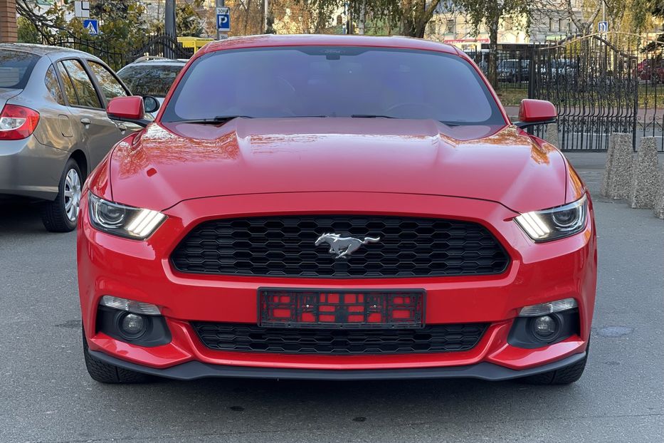 Продам Ford Mustang 2017 года в Киеве