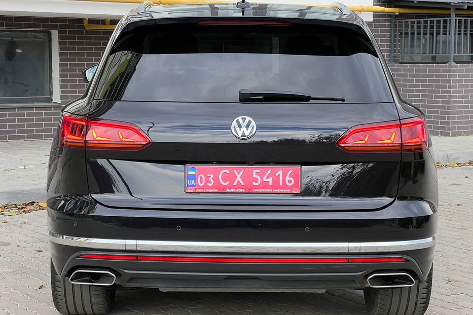 Продам Volkswagen Touareg 3.0 V6 286 к.с TDI  4Motion  2018 года в Львове