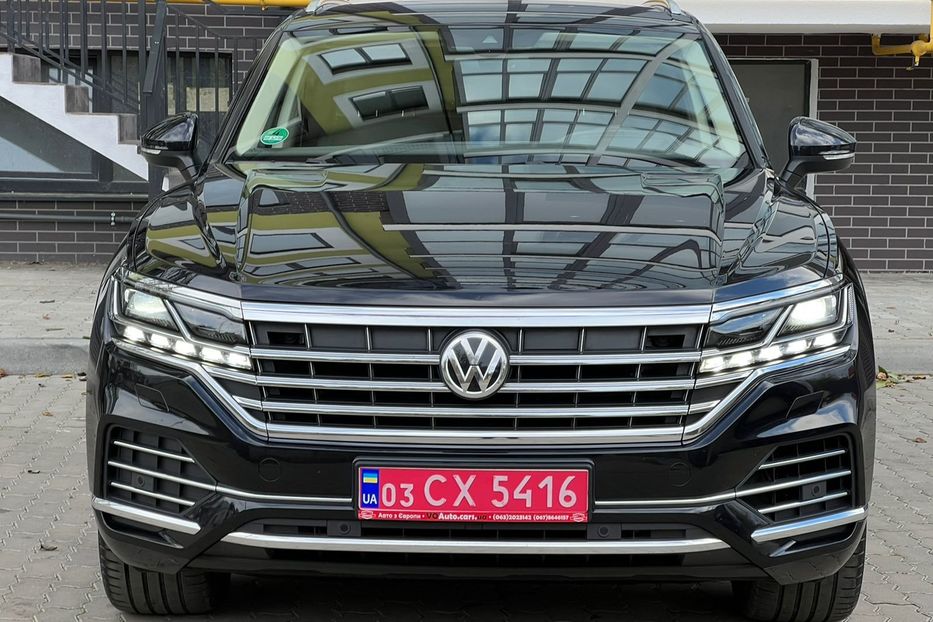 Продам Volkswagen Touareg 3.0 V6 286 к.с TDI  4Motion  2018 года в Львове