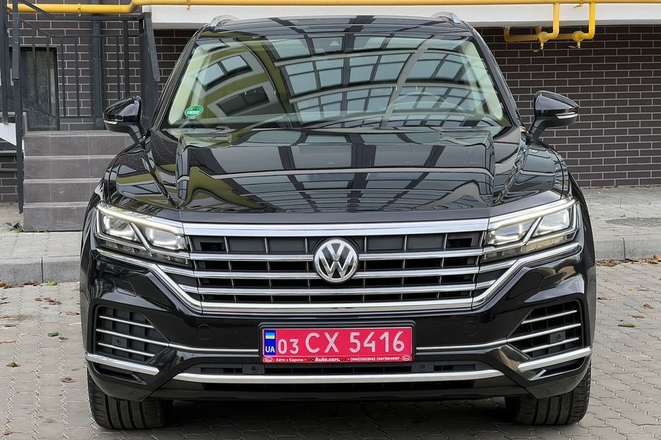 Продам Volkswagen Touareg 3.0 V6 286 к.с TDI  4Motion  2018 года в Львове