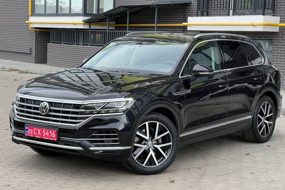 Продам Volkswagen Touareg 3.0 V6 286 к.с TDI  4Motion  2018 года в Львове