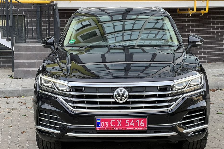 Продам Volkswagen Touareg 3.0 V6 286 к.с TDI  4Motion  2018 года в Львове