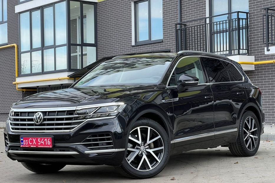 Продам Volkswagen Touareg 3.0 V6 286 к.с TDI  4Motion  2018 года в Львове