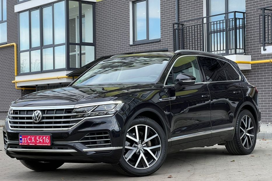 Продам Volkswagen Touareg 3.0 V6 286 к.с TDI  4Motion  2018 года в Львове