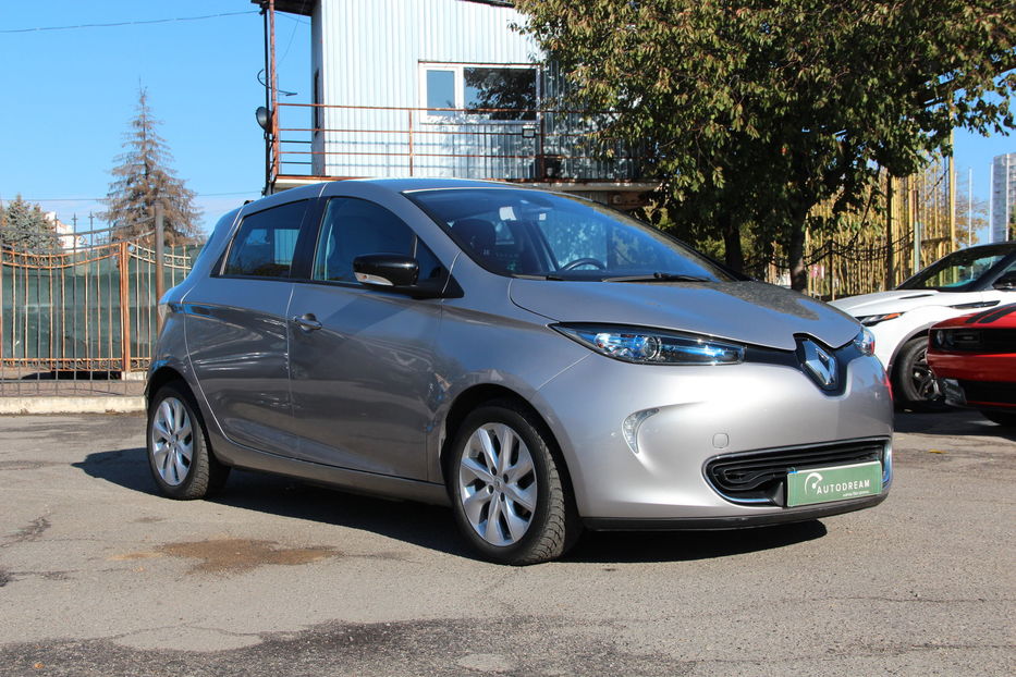 Продам Renault Zoe INTENSE 2016 года в Одессе