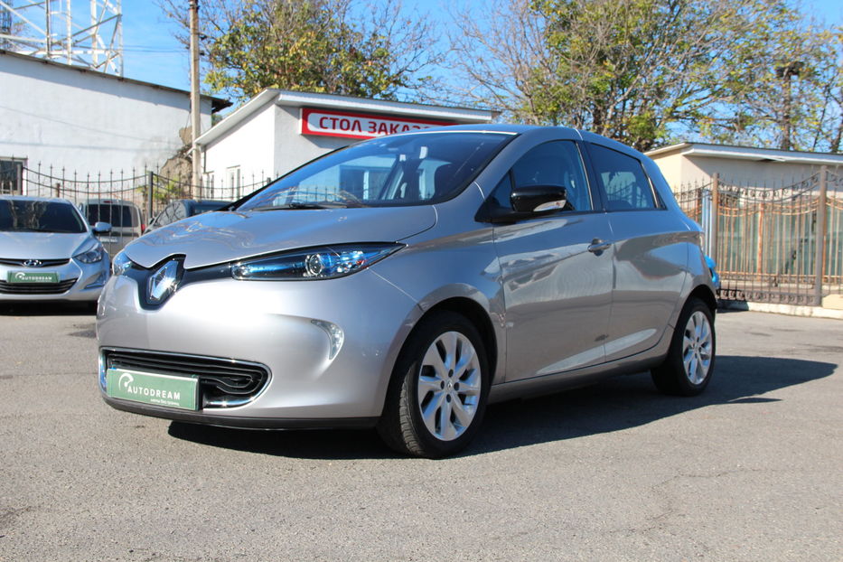 Продам Renault Zoe INTENSE 2016 года в Одессе