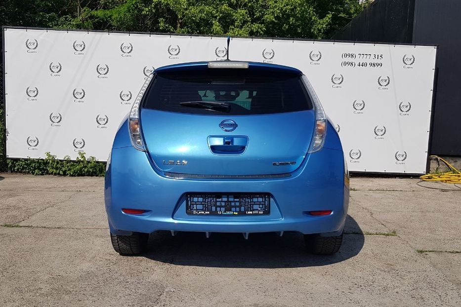 Продам Nissan Leaf 2013 года в Черновцах