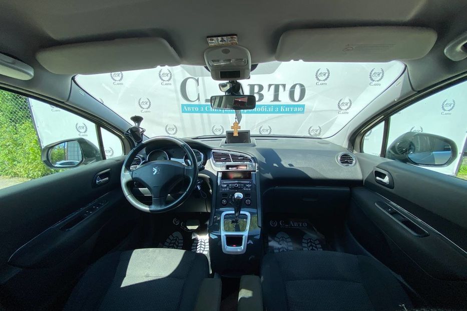 Продам Peugeot 5008 2010 года в Черновцах