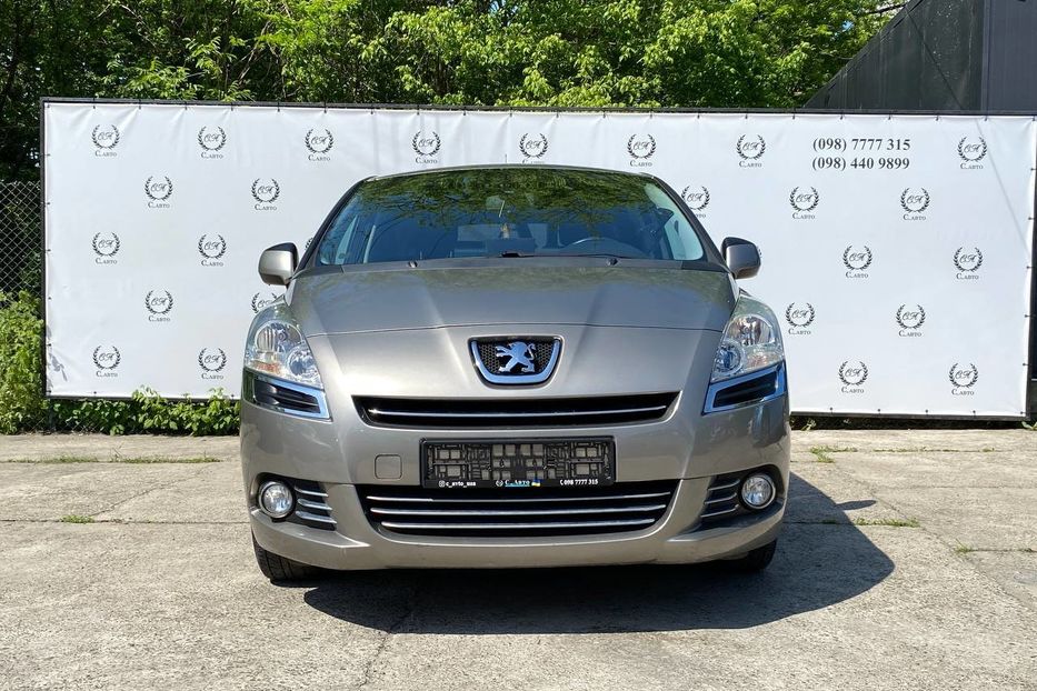 Продам Peugeot 5008 2010 года в Черновцах