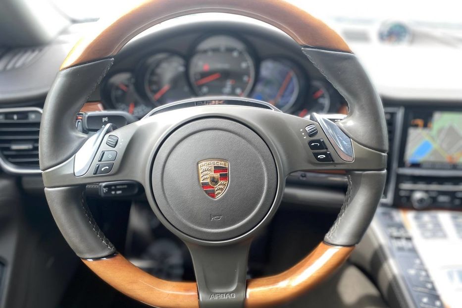 Продам Porsche Panamera 4S 2013 года в Черновцах