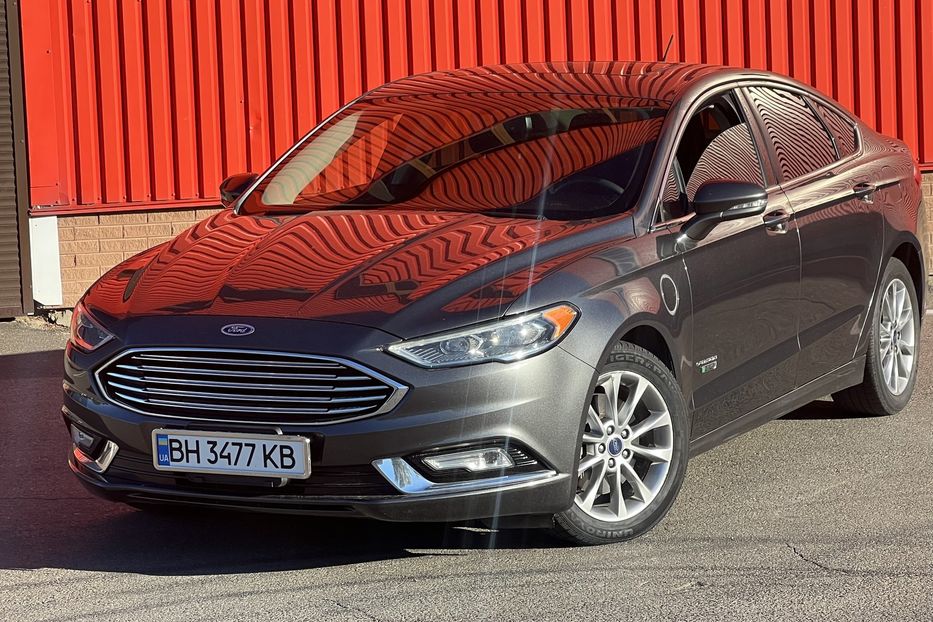 Продам Ford Fusion Plug-in HYBRID  2017 года в Одессе