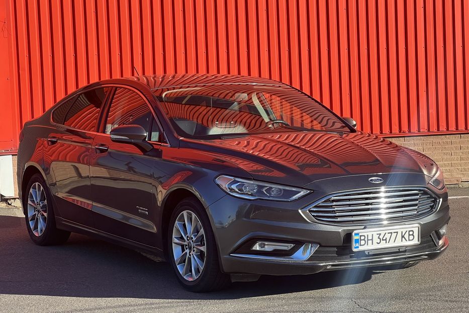 Продам Ford Fusion Plug-in HYBRID  2017 года в Одессе