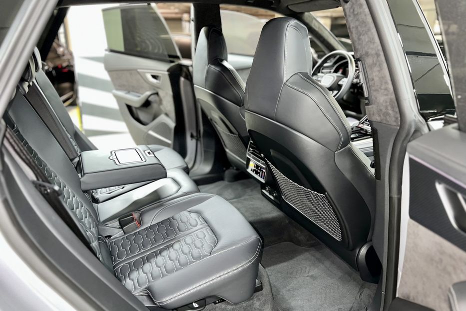 Продам Audi RS Q8 2022 года в Киеве