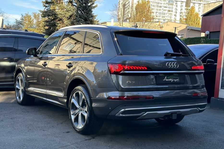 Продам Audi Q7 Quattro 2021 года в Киеве