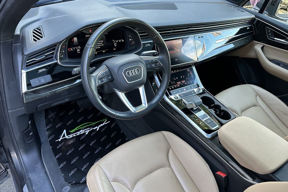 Продам Audi Q7 Quattro 2021 года в Киеве