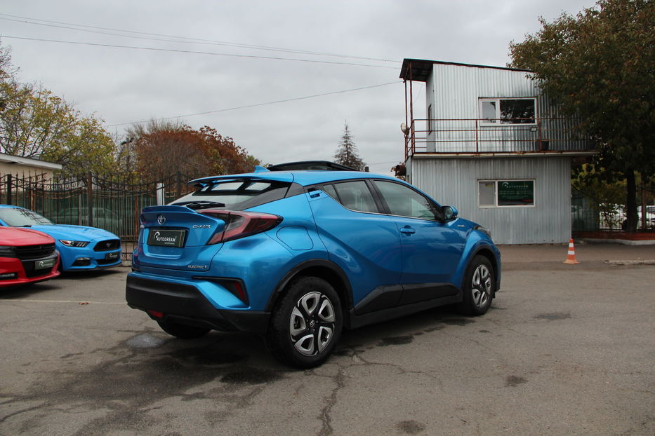 Продам Toyota C-HR EV 2020 года в Одессе