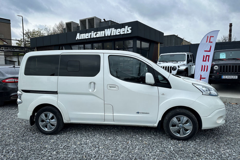 Продам Nissan e-NV200 2015 года в Черновцах