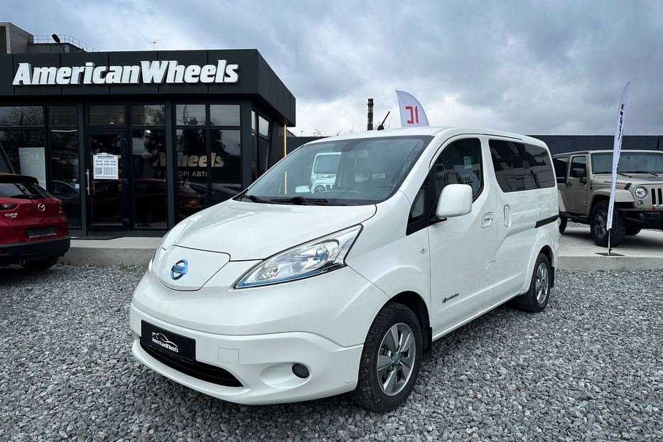 Продам Nissan e-NV200 2015 года в Черновцах