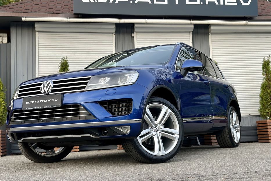 Продам Volkswagen Touareg Exclusive 2017 года в Киеве